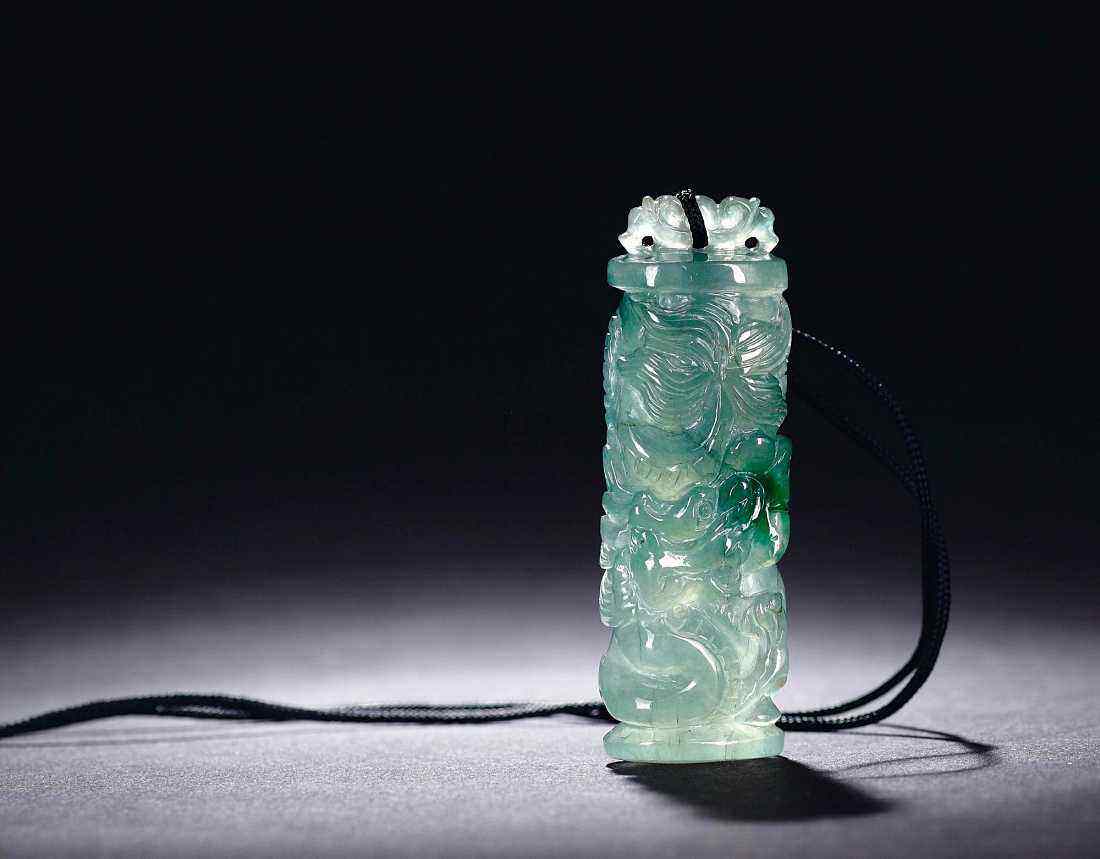 玻璃种翡翠的特征 玻璃种翡翠是什么结构