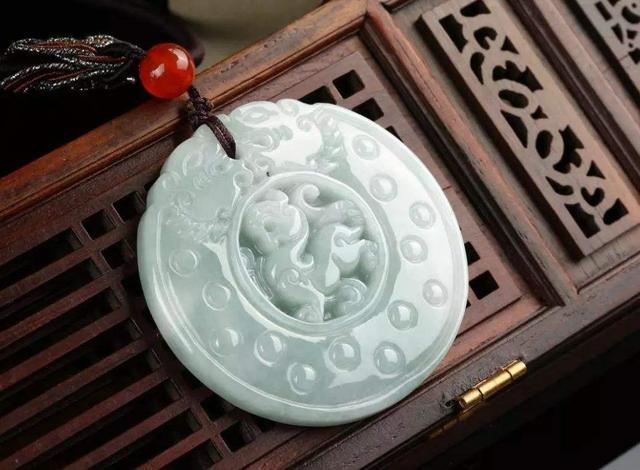 中国玉和翡翠文化，您可真的了解？