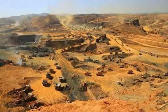缅甸427个矿场运营将到期,是否寓意着翡翠赌石价格再次上涨?