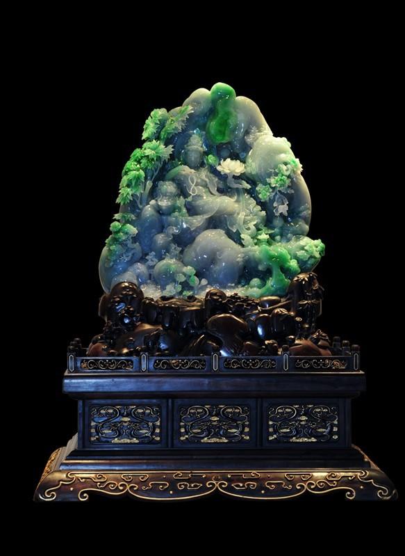 中国最古老的雕刻品种——翡翠玉雕