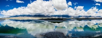 大柴旦翡翠湖,一个比茶卡盐湖更梦幻、更美丽的天空之镜