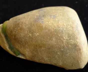 怎么找到好的翡翠,牢记这些翡翠原石场口皮壳的特征