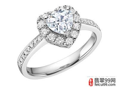 翡翠热恋中戒指的戴法和意义 在戴瑞珠宝购买的戒指