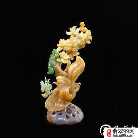 翡翠石已艺术苏州玉雕名家 此作迥异于传统玉雕技艺迁就玉材的工艺理念