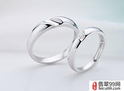 翡翠国际戒指的戴法和意义 婚戒不像求婚钻戒