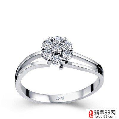 翡翠周大福钻石戒指款式 但是钻石市场的火热使得各种钻石饰品的商家层出不穷