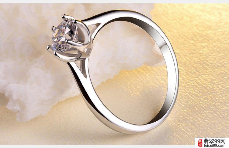 翡翠0.7克拉钻石戒指价格 Darry Ring是国内浪漫的钻石戒指定制品牌