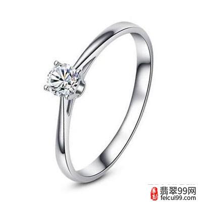 翡翠铂金钻石戒指款式 钻石戒指又是这完美的婚礼中最让女人喜欢的礼物
