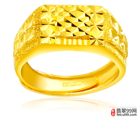 翡翠中国黄金戒指图片 而对于男士金戒指款式的选择