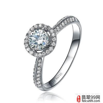 翡翠男款霸气钻石戒指图片 一克拉钻石戒指多少钱