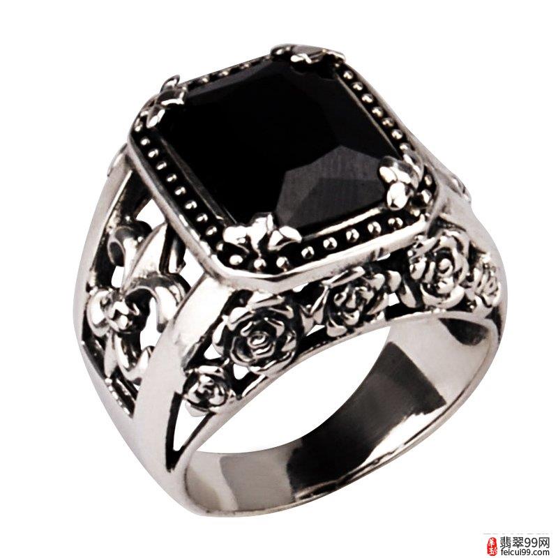 翡翠男生结婚戒指带哪只手上 按西方的传统习惯来说