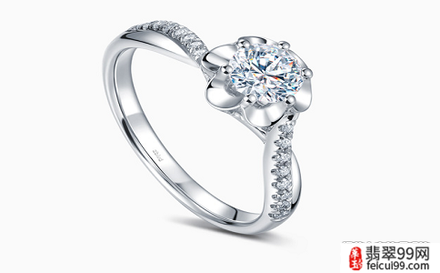 翡翠莱绅通灵钻石戒指价格 钻石戒指收购价格还和市场上的价格有关